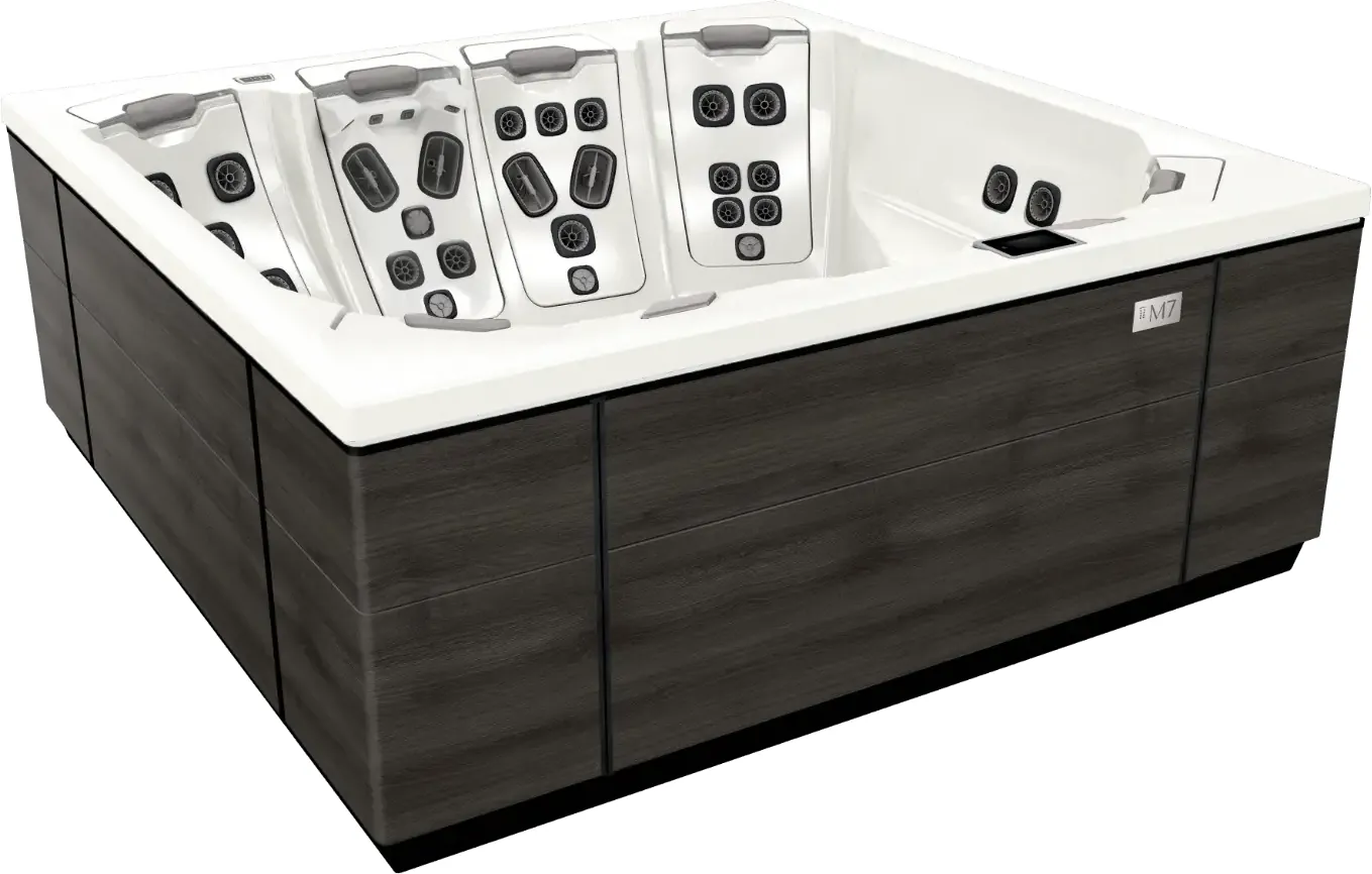 Bullfrog Spas M7 — Ebony / Solitude